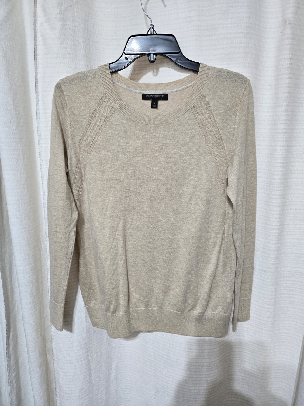 Banana Republic Women's Crewneck Sweater - Beige